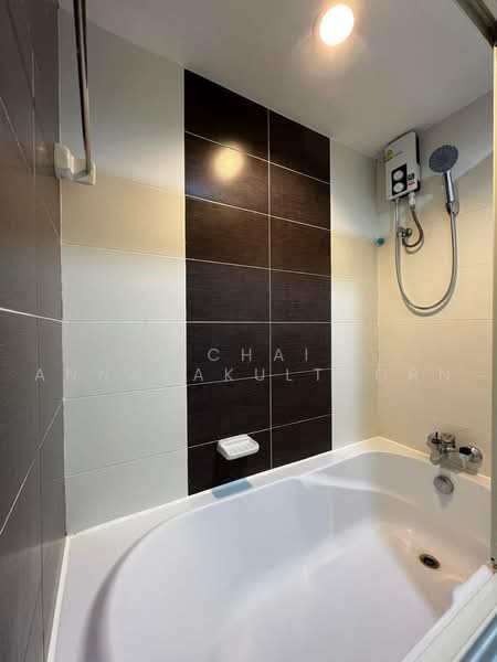 Grand Park View Asoke, Bangkok, 21 Sukhumvit Road, Khlongtoei Nua, Watthana, Bangkok, 2 Bedrooms, 58 sqm, Condo For Rent, by Vichai Annavakulthorn, 500497100 - DDproperty.com