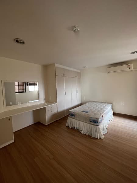 Tai Ping Towers, Bangkok, 582 Soi Sukhumvit 63, Khlong Tan Nua, Watthana, Bangkok, 3 Bedrooms, 145 sqm, Condo For Rent, by Vichai Annavakulthorn, 500497105 - DDproperty.com
