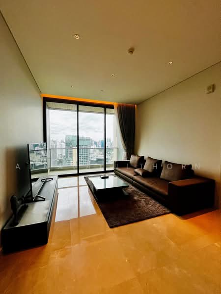 Sindhorn Residence, Bangkok, 54 Soi Ton Son, Lumphini, Pathum Wan, Bangkok, 2 Bedrooms, 112 sqm, Condo For Rent, by Vichai Annavakulthorn, 500497109 - DDproperty.com