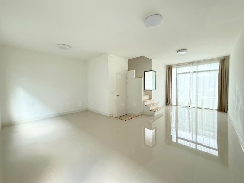 Grande Pleno Watcharapol-Sukhaphiban 5, Bangkok, Sukhapibal 5 Road, O-Ngoen, Sai Mai, Bangkok, 3 Bedrooms, 100 sqm, Townhouse For Sale, by Punpapa Rassamee, 500497114 - DDproperty.com