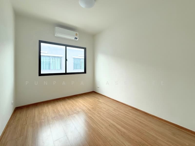 Grande Pleno Watcharapol-Sukhaphiban 5, Bangkok, Sukhapibal 5 Road, O-Ngoen, Sai Mai, Bangkok, 3 Bedrooms, 100 sqm, Townhouse For Sale, by Punpapa Rassamee, 500497114 - DDproperty.com