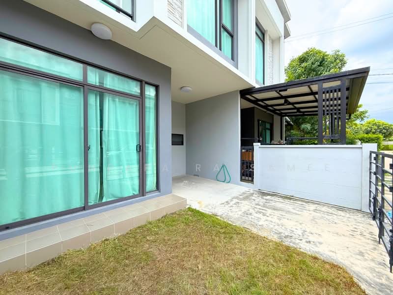 Grande Pleno Watcharapol-Sukhaphiban 5, Bangkok, Sukhapibal 5 Road, O-Ngoen, Sai Mai, Bangkok, 3 Bedrooms, 100 sqm, Townhouse For Sale, by Punpapa Rassamee, 500497114 - DDproperty.com