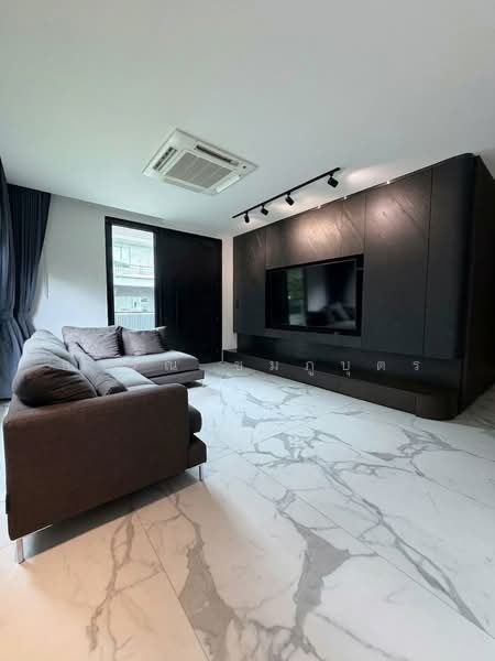 Perfect Place Rama 9-Krungthep Kreetha, Bangkok, Srinakarin - Rom Klao Road, Khlong Song Ton Nun, Lat Krabang, Bangkok, 3 Bedrooms, 222 sqm, Single Detached House For Rent, by การุณ ชมภูบุตร, 500497171 - DDproperty.com