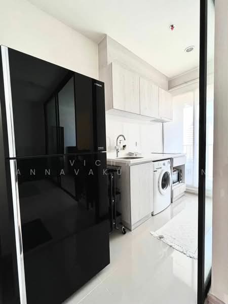 Life Asoke, Bangkok, Asoke-Dindang Road, Bang Kapi, Huai Khwang, Bangkok, 1 Bedroom, 30 sqm, Condo For Rent, by Vichai Annavakulthorn, 500497173 - DDproperty.com