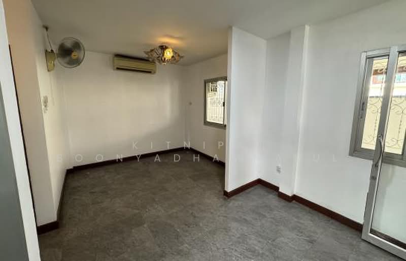 บ้าน 3-ห้องนอน, กรุงเทพ, สามวาตะวันตก, คลองสามวา, กรุงเทพ, 180 ตร.ม., บ้านเดี่ยว ขาย, โดย Kitnipat Boonyadhammakul, 500497194 - DDproperty.com