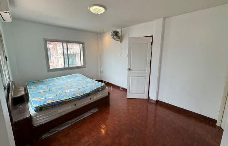 บ้าน 3-ห้องนอน, กรุงเทพ, สามวาตะวันตก, คลองสามวา, กรุงเทพ, 180 ตร.ม., บ้านเดี่ยว ขาย, โดย Kitnipat Boonyadhammakul, 500497194 - DDproperty.com