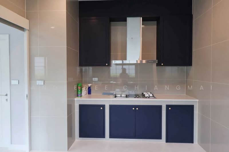 A house for rent near Meechok Plaza, Chiang Mai Rental Price: 130,000 THB / month Property No.5H683, Chiang Mai, San Phi Sua, Muang Chiang Mai, Chiang Mai, 5 Bedrooms, 407 sqm, Single Detached House For Rent, by Baandeedee Chiangmai, 500497239 - DDproperty.com