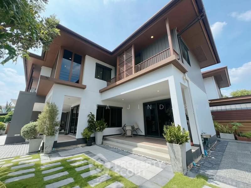 Burasiri Pattanakarn, Bangkok, New Pattanakarn Road, Prawet, Bangkok, 4 Bedrooms, 380 sqm, Single Detached House For Sale, by Rojjana Jindasri, 500497267 - DDproperty.com