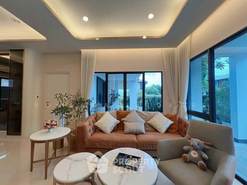Burasiri Pattanakarn, Bangkok, New Pattanakarn Road, Prawet, Bangkok, 4 Bedrooms, 380 sqm, Single Detached House For Sale, by Rojjana Jindasri, 500497267 - DDproperty.com
