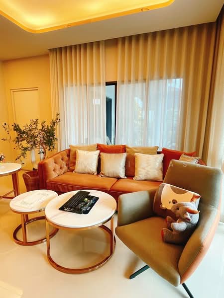 Burasiri Pattanakarn, Bangkok, New Pattanakarn Road, Prawet, Bangkok, 4 Bedrooms, 380 sqm, Single Detached House For Sale, by Rojjana Jindasri, 500497267 - DDproperty.com