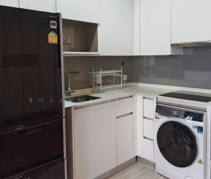 Whizdom Essence, Bangkok, 5 Piyabutr 1 Alley, Bang Chak, Phra Khanong, Bangkok, 2 Bedrooms, 55 sqm, Condo For Rent, by Rojjana Jindasri, 500497293 - DDproperty.com