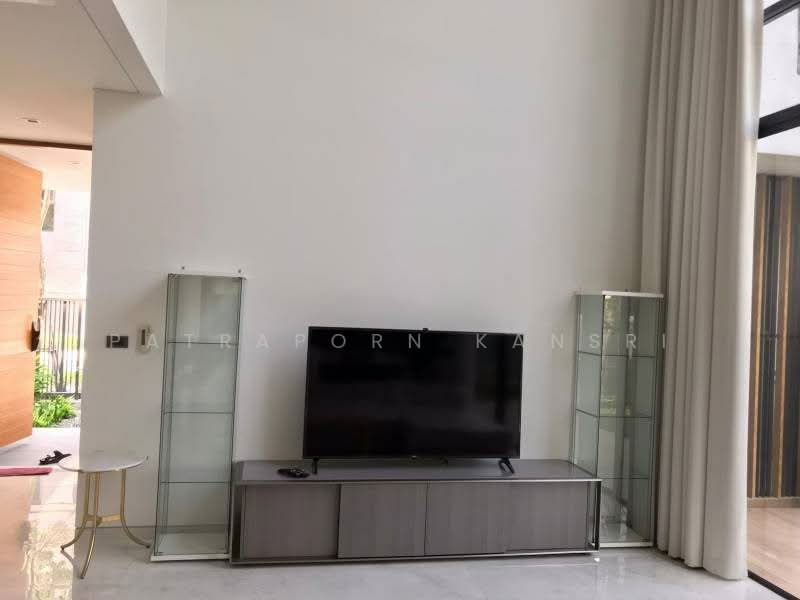 4-BR House, Bangkok, Bang Pong Pang, Yan Nawa, Bangkok, 4 Bedrooms, 350 sqm, Single Detached House For Rent, by Patraporn Kansri, 500497301 - DDproperty.com