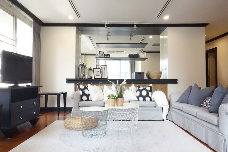 Sawang Apartment, Bangkok, Soi Sathorn 7, Thung Maha Mek, Sathon, Bangkok, 2 Bedrooms, 140 sqm, Apartment For Rent, by Vichai Annavakulthorn, 500497305 - DDproperty.com
