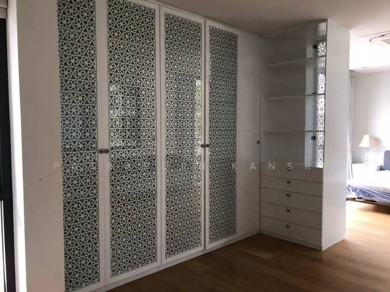 4-BR House, Bangkok, Bang Pong Pang, Yan Nawa, Bangkok, 4 Bedrooms, 350 sqm, Single Detached House For Sale, by Patraporn Kansri, 500497306 - DDproperty.com