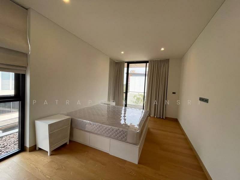 4-BR House, Bangkok, Bang Pong Pang, Yan Nawa, Bangkok, 4 Bedrooms, 350 sqm, Single Detached House For Sale, by Patraporn Kansri, 500497306 - DDproperty.com