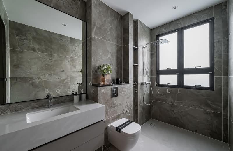 95E1 (Ninety-Five East One), Bangkok, 95 Soi Yothin Phattana 3, Khlong Chan, Bang Kapi, Bangkok, 4 Bedrooms, 846 sqm, Single Detached House For Sale, by Prapaporn Boonkajonkul, 500497309 - DDproperty.com