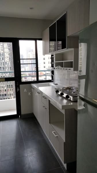 Liberty Park 2, Bangkok, 55 Soi Sukhumvit 11, Khlongtoei Nua, Watthana, Bangkok, 2 Bedrooms, 104 sqm, Condo For Sale, by Patraporn Kansri, 500497314 - DDproperty.com