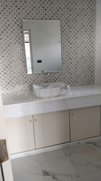 Liberty Park 2, Bangkok, 55 Soi Sukhumvit 11, Khlongtoei Nua, Watthana, Bangkok, 2 Bedrooms, 104 sqm, Condo For Sale, by Patraporn Kansri, 500497314 - DDproperty.com