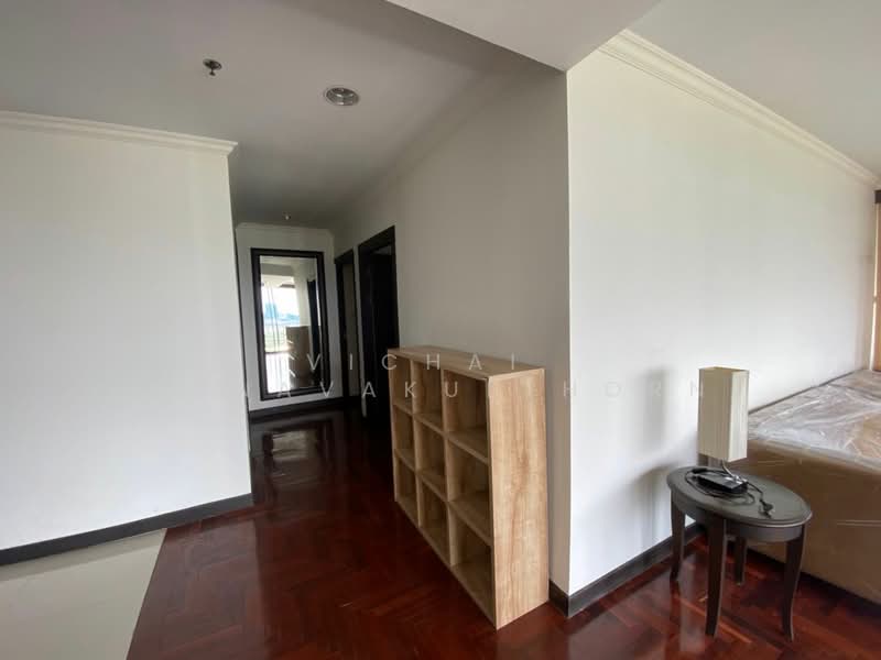 Lake Green, Bangkok, 199 Sukhumvit Soi 8, Khlong Toei, Bangkok, 2 Bedrooms, 127 sqm, Condo For Rent, by Vichai Annavakulthorn, 500497325 - DDproperty.com