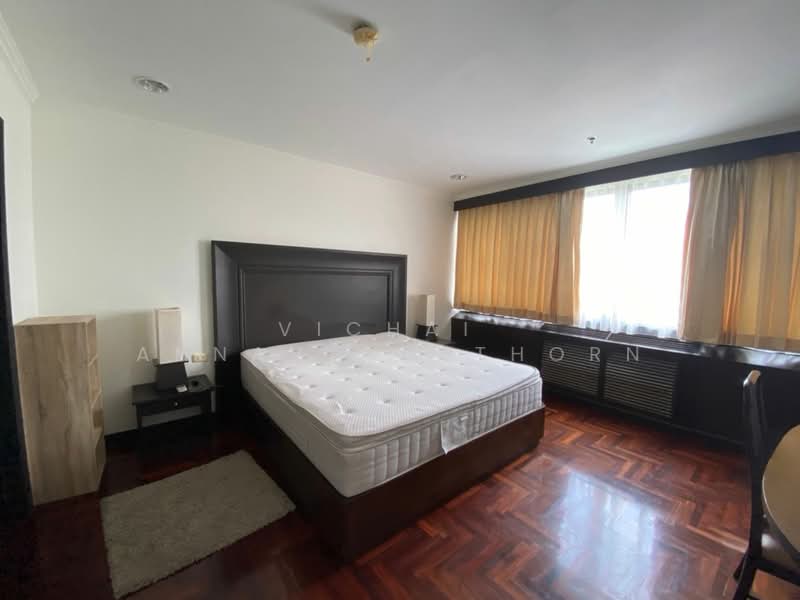 Lake Green, Bangkok, 199 Sukhumvit Soi 8, Khlong Toei, Bangkok, 2 Bedrooms, 127 sqm, Condo For Rent, by Vichai Annavakulthorn, 500497325 - DDproperty.com