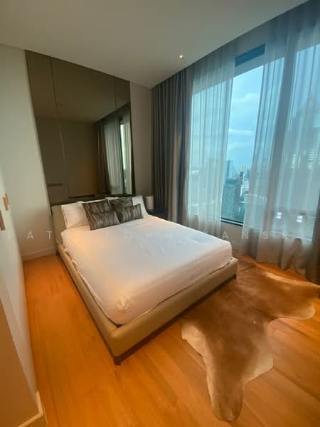 Sindhorn Residence, Bangkok, 54 Soi Ton Son, Lumphini, Pathum Wan, Bangkok, 3 Bedrooms, 195 sqm, Condo For Rent, by Patraporn Kansri, 500497326 - DDproperty.com