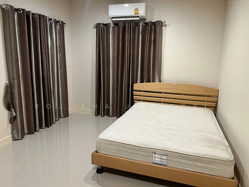 Setthasiri Krungthep Kreetha, Bangkok, Krungthep Kreetha Road, Hua Mak, Bang Kapi, Bangkok, 4 Bedrooms, 190 sqm, Single Detached House For Rent, by Rojjana Jindasri, 500497331 - DDproperty.com