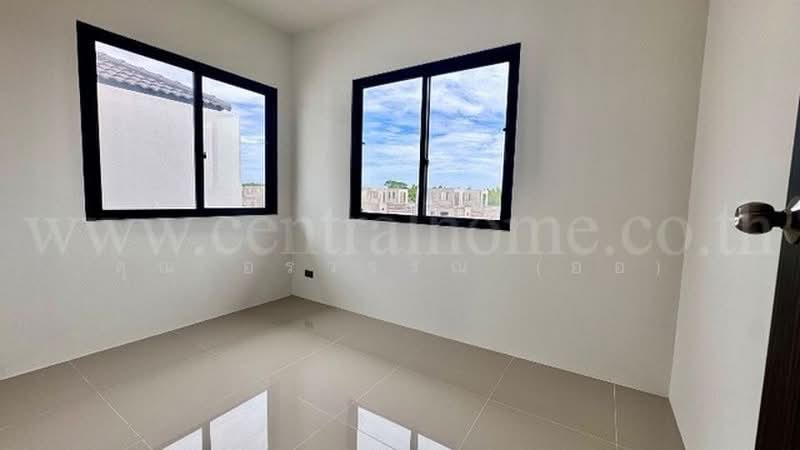 Chatluang 19 Rangsit - Klong 3, Pathum Thani, รังสิต-คลองสาม, Khlong Sam, Khlong Luang, Pathum Thani, 4 Bedrooms, 116 sqm, Semi-Detached House (Twin House) For Sale, by คุณ อรวรรณ (ออ), 500497384 - DDproperty.com