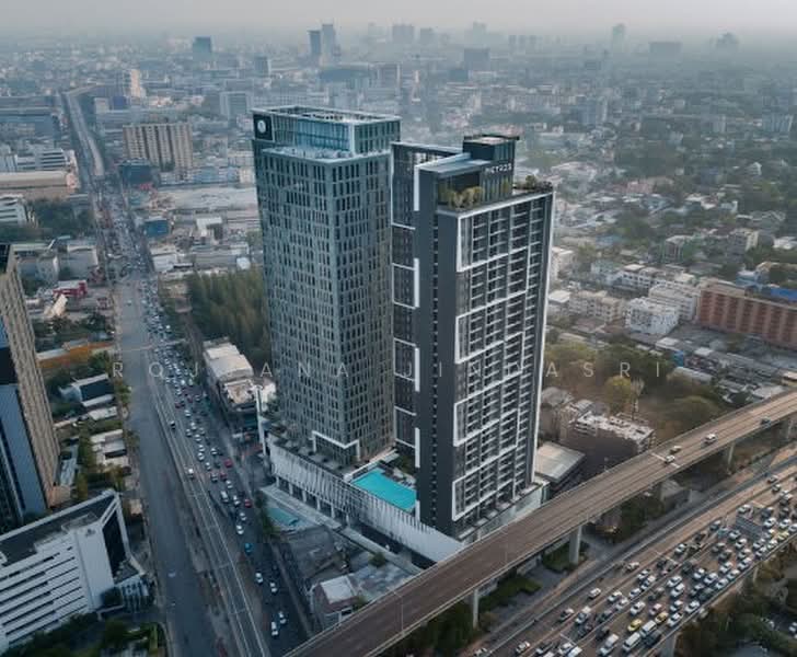 Metris Rama 9-Ramkhamheang, Bangkok, New Rama 9 Road, Hua Mak, Bang Kapi, Bangkok, 1 Bedroom, 30 sqm, Condo For Rent, by Rojjana Jindasri, 500497388 - DDproperty.com