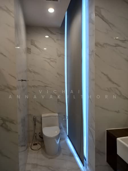Noble BE19 Sukhumvit, Bangkok, 89 Sukhumvit 19 Alley, Khlong Tan Nua, Watthana, Bangkok, 2 Bedrooms, 68 sqm, Condo For Rent, by Vichai Annavakulthorn, 500497399 - DDproperty.com