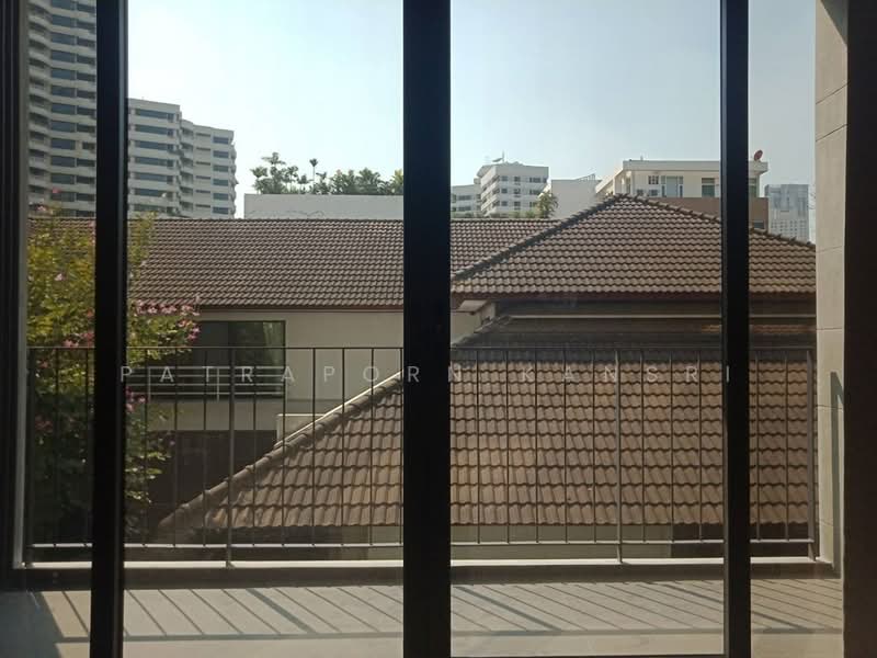 Vana Residence Sukhumvit 26, Bangkok, 38 Soi Attrakravee1, Sukhumvit 26 Road, Khong Tan, Khlong Toei, Bangkok, 2 Bedrooms, 99 sqm, Apartment For Rent, by Patraporn Kansri, 500497423 - DDproperty.com