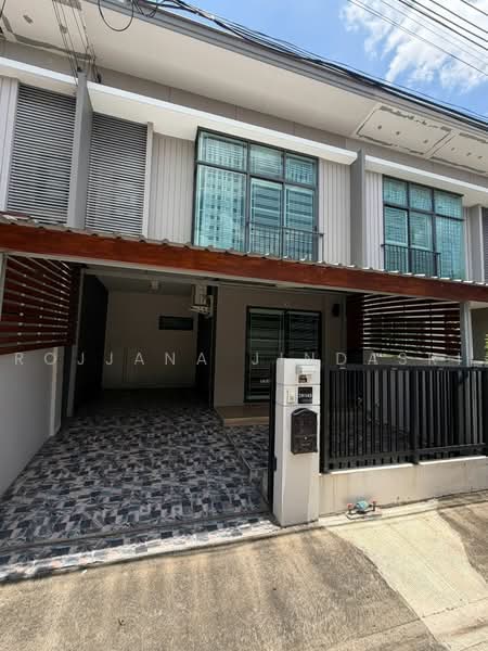 Pruksa Ville 64 Saimai : พฤกษาวิลล์ 64 สายไหม, กรุงเทพ, ถนนสายไหม, สายไหม, กรุงเทพ, 95 ตร.ม., ทาวน์เฮ้าส์ ขาย, โดย Rojjana Jindasri, 500497433 - DDproperty.com