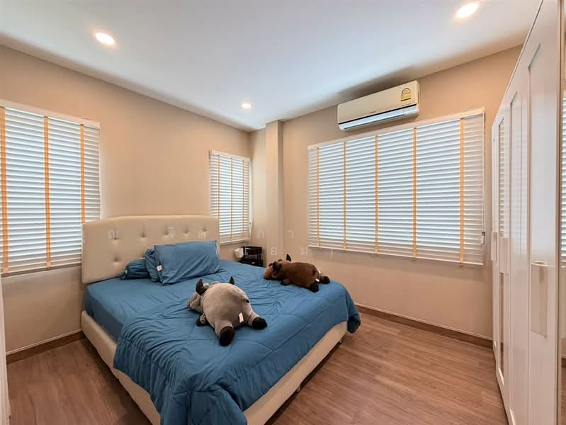 Centro Rama 9-Motorway, Bangkok, Rural Development 3 Road, Khlong Song Ton Nun, Lat Krabang, Bangkok, 4 Bedrooms, 164 sqm, Single Detached House For Sale, by คุณ จิดาภา พันธุกุล (แอม), 500497437 - DDproperty.com