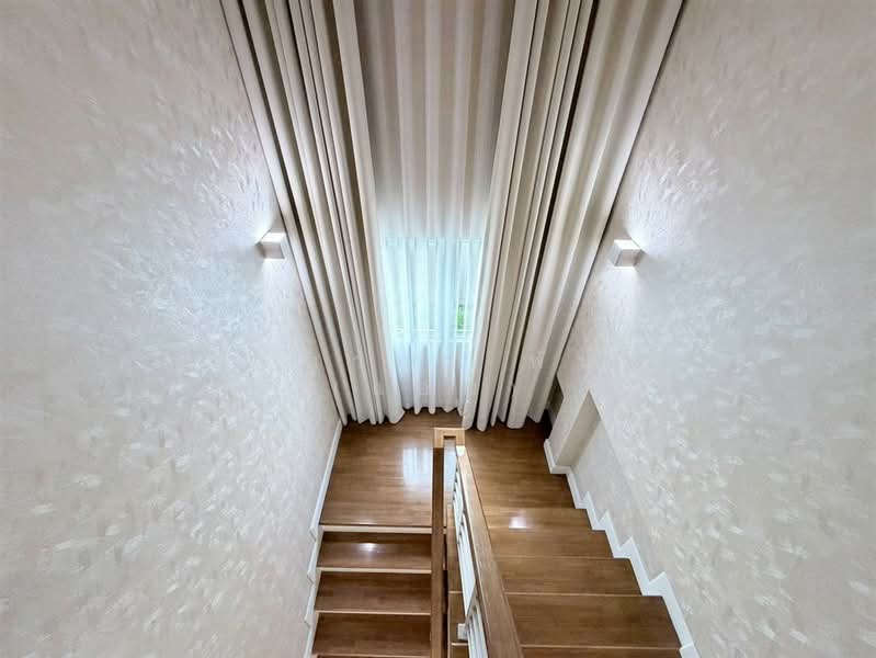 Centro Rama 9-Motorway, Bangkok, Rural Development 3 Road, Khlong Song Ton Nun, Lat Krabang, Bangkok, 4 Bedrooms, 164 sqm, Single Detached House For Sale, by คุณ จิดาภา พันธุกุล (แอม), 500497437 - DDproperty.com