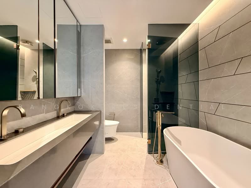 The Estelle Phrom Phong, Bangkok, 131 Soi Sukhumvit 26, Khong Tan, Khlong Toei, Bangkok, 2 Bedrooms, 96 sqm, Condo For Rent, by Bangkok Residential, 500497483 - DDproperty.com
