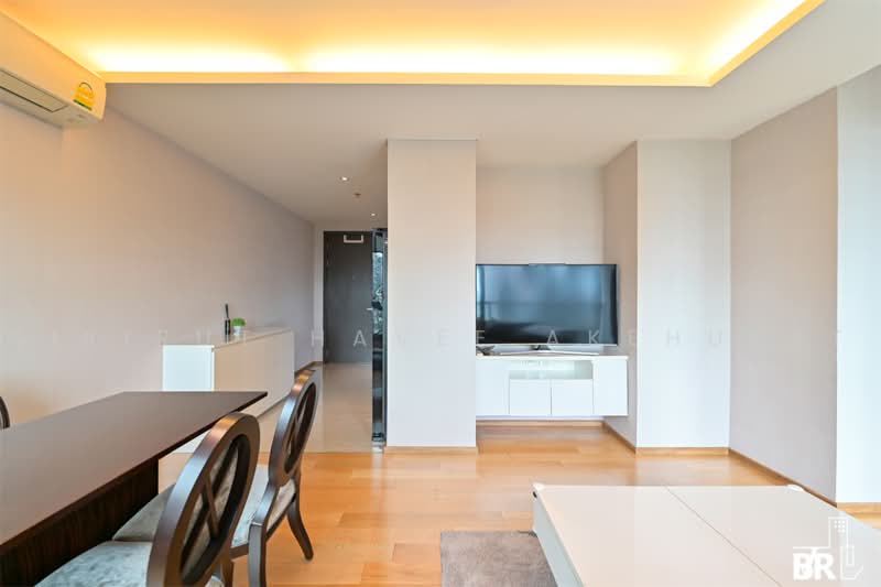 H Sukhumvit 43, Bangkok, 28 Sukhumvit 34 Road, Khlong Tan Nua, Watthana, Bangkok, 2 Bedrooms, 59 sqm, Condo For Sale, by Sirirut Havee Akehurst, 500497485 - DDproperty.com