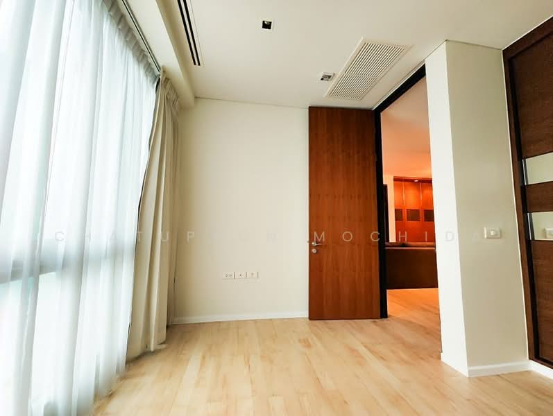 The Lakes, Bangkok, 123 Ratchadaphisek Road, Khlong Toei, Bangkok, 2 Bedrooms, 101 sqm, Condo For Sale, by Chatuphon Mochida, 500497504 - DDproperty.com