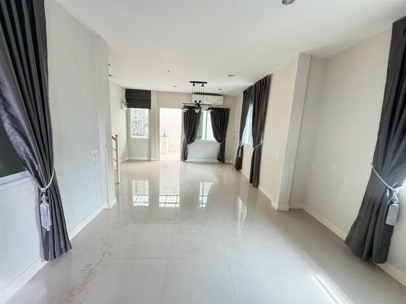 บัวทองธานี เรสซิเดนซ์ (BTN Residence), Nonthaburi, ถนนกาญจนาภิเษก, Bang Rak Pattana, Bang Bua Thong, Nonthaburi, 3 Bedrooms, 120 sqm, Townhouse For Sale, by คุณ นรังสรรค์ บุราคร (เจ), 500497505 - DDproperty.com