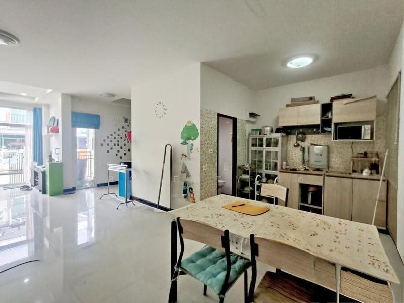 Nakornthong Colony Srinakarin : นครทอง โคโลนี่ ศรีนครินทร์, สมุทรปราการ, ซอยทรัพย์บุญชัย ถนนทรัพย์พัฒนา, แพรกษา, เมืองสมุทรปราการ, สมุทรปราการ, 112 ตร.ม., บ้านเดี่ยว ขาย, โดย The Best Property แต, 500497513 - DDproperty.com