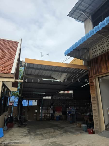 sale! Large 2-story detached house with a spacious 1 rai 3.2 square wa land plot in Thung Sao, Songkhla, Hat-Yai, Hat Yai, Songkhla, 7 Bedrooms, 1,613 sqm, Single Detached House For Sale, by Rachen Nopsuwan, 500497544 - DDproperty.com