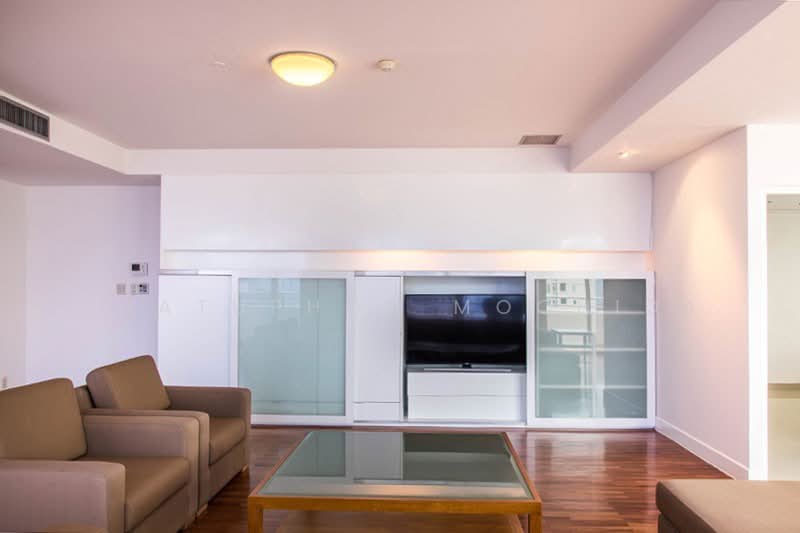 Krungthep Thani Tower, Bangkok, 56 Soi Sukhumvit 24, Khong Tan, Khlong Toei, Bangkok, 3 Bedrooms, 370 sqm, Condo For Rent, by Chatuphon Mochida, 500497559 - DDproperty.com