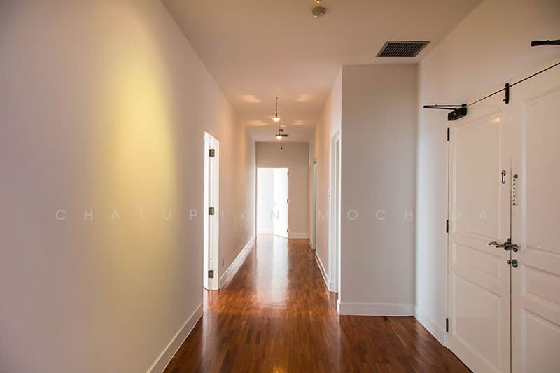 Krungthep Thani Tower, Bangkok, 56 Soi Sukhumvit 24, Khong Tan, Khlong Toei, Bangkok, 3 Bedrooms, 370 sqm, Condo For Rent, by Chatuphon Mochida, 500497559 - DDproperty.com
