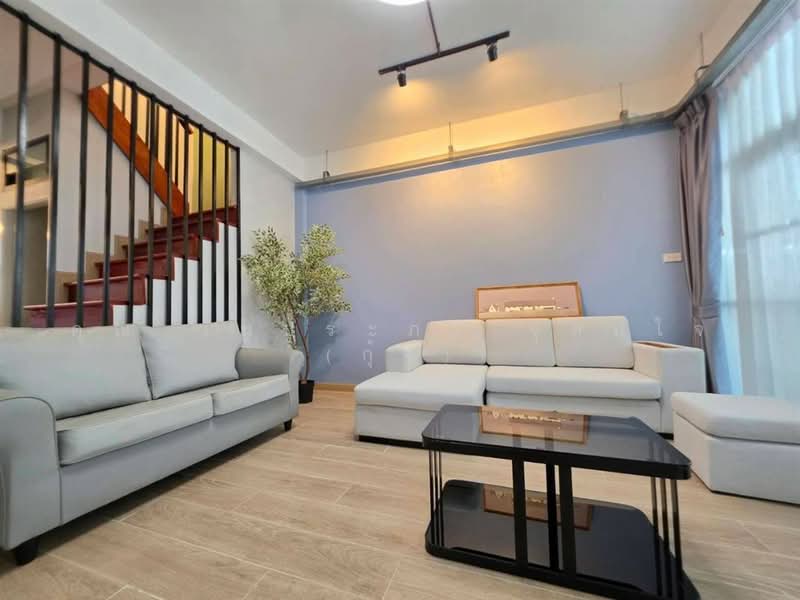 สินพัฒนาธานี ซอยเทศบาลสงเคราะห์1, Bangkok, ถนนประชาชื่น, Lat Yao, Chatuchak, Bangkok, 2 Bedrooms, 130 sqm, Townhouse For Sale, by คุณ วันประภา จุสมใจ (กุ้ง), 500497561 - DDproperty.com