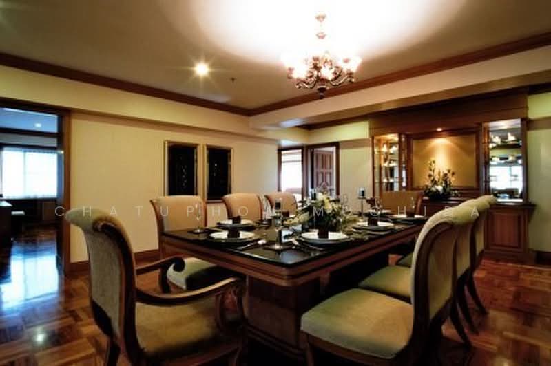 Centre Point Residence Phromphong, Bangkok, Soi Sukhumvit 39, Khlong Tan Nua, Watthana, Bangkok, 3 Bedrooms, 265 sqm, Apartment For Rent, by Chatuphon Mochida, 500497570 - DDproperty.com