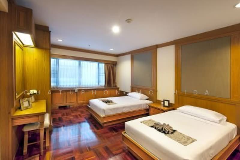 Centre Point Residence Phromphong, Bangkok, Soi Sukhumvit 39, Khlong Tan Nua, Watthana, Bangkok, 3 Bedrooms, 265 sqm, Apartment For Rent, by Chatuphon Mochida, 500497570 - DDproperty.com