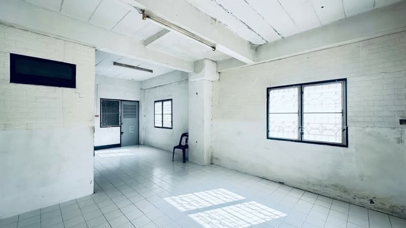 ทาวน์เฮ้าส์นิคมพัฒนา ระยอง, Rayong, Nikhom Pattana, Rayong, 2 Bedrooms, 100 sqm, Townhouse For Sale, by The Best Property นัช, 500497574 - DDproperty.com
