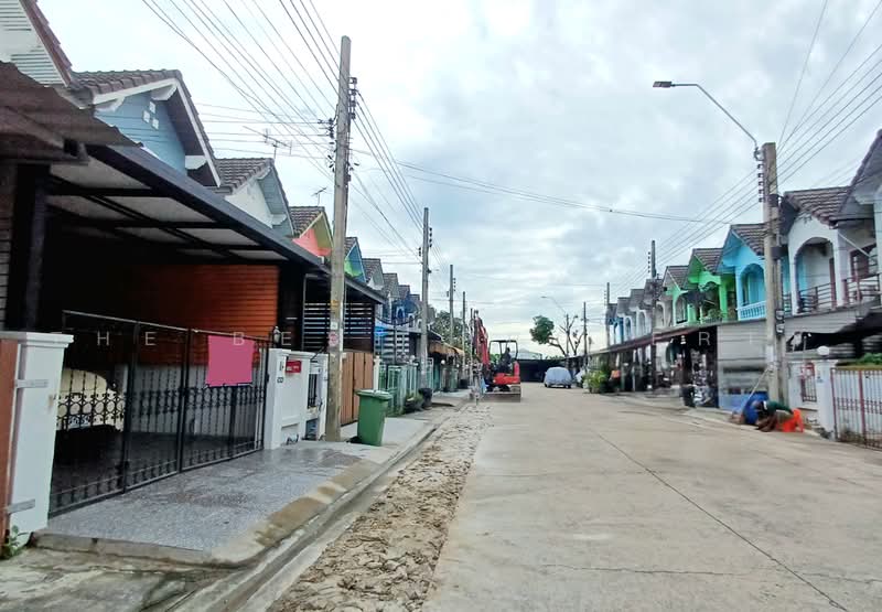 เพชรสยาม 2 หนองแขม, กรุงเทพ, หนองแขม, กรุงเทพ, 100 ตร.ม., ทาวน์เฮ้าส์ ขาย, โดย The Best Property อ้อน, 500497585 - DDproperty.com