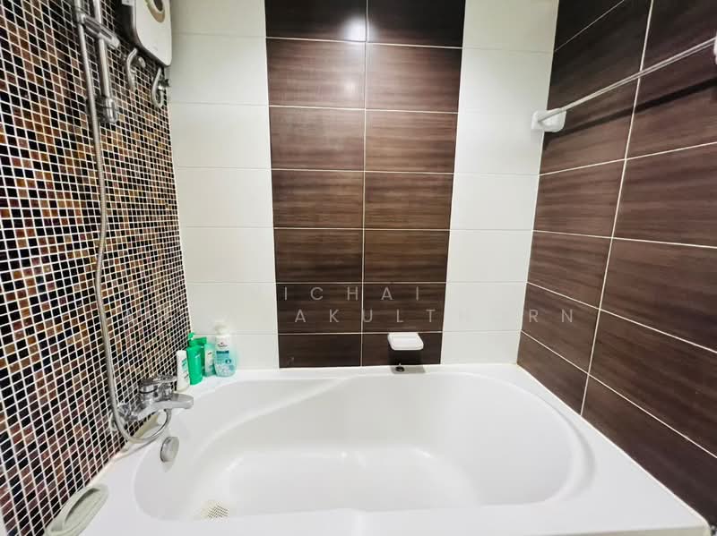 Grand Park View Asoke, Bangkok, 21 Sukhumvit Road, Khlongtoei Nua, Watthana, Bangkok, 1 Bedroom, 35 sqm, Condo For Rent, by Vichai Annavakulthorn, 500497594 - DDproperty.com