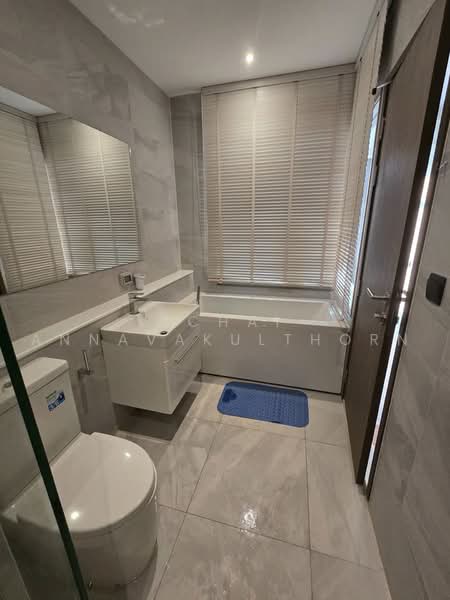 Rhythm Ekkamai Estate, Bangkok, Soi Sukhumvit 63, Khlongtoei Nua, Watthana, Bangkok, 2 Bedrooms, 85 sqm, Condo For Rent, by Vichai Annavakulthorn, 500497600 - DDproperty.com