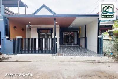 ขาย - Nantawan 5 Soi Liabwaree 11 : นันทวัน 5 ซอยเลียบวารี 11, กรุงเทพ