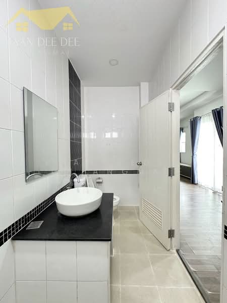 บ้านให้เช่า – ใกล้โรงเรียนต้นกล้า เพียง 10 นาที ค่าเช่า 15,000 บาท / เดือน รหัสทรัพย์ : No.5H684, เชียงใหม่, หนองจ๊อม, สันทราย, เชียงใหม่, 150 ตร.ม., บ้านเดี่ยว ให้เช่า, โดย Baandeedee Chiangmai, 500497674 - DDproperty.com